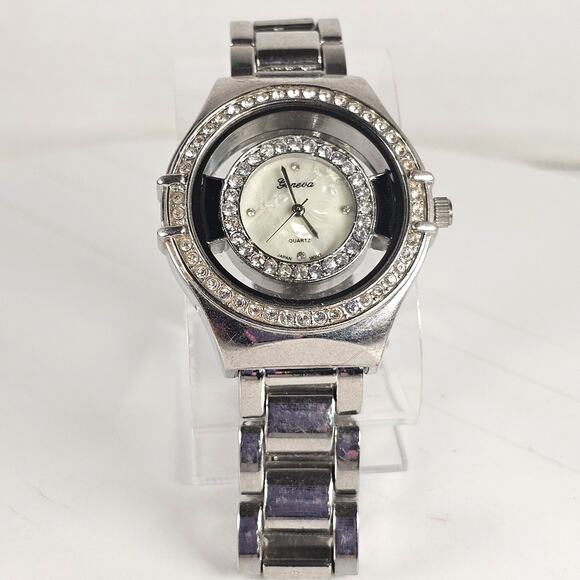 Geneva Quartz Watch Silver Tone 40mm Crystal Bezel Japan Movt New Battery - Picture 5 of 14